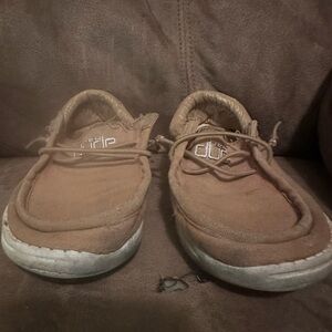 Hey Dude Kids Shoes in Brown